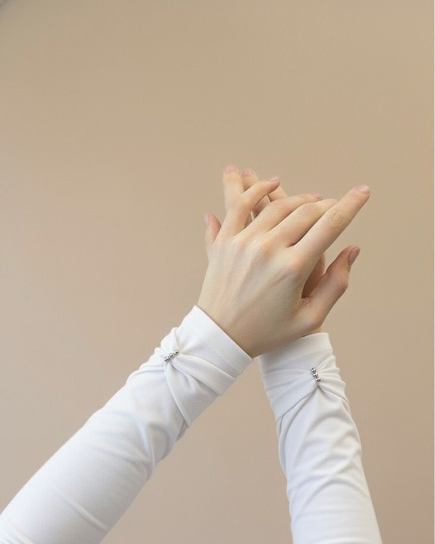 Bow Sleeves - Image 4