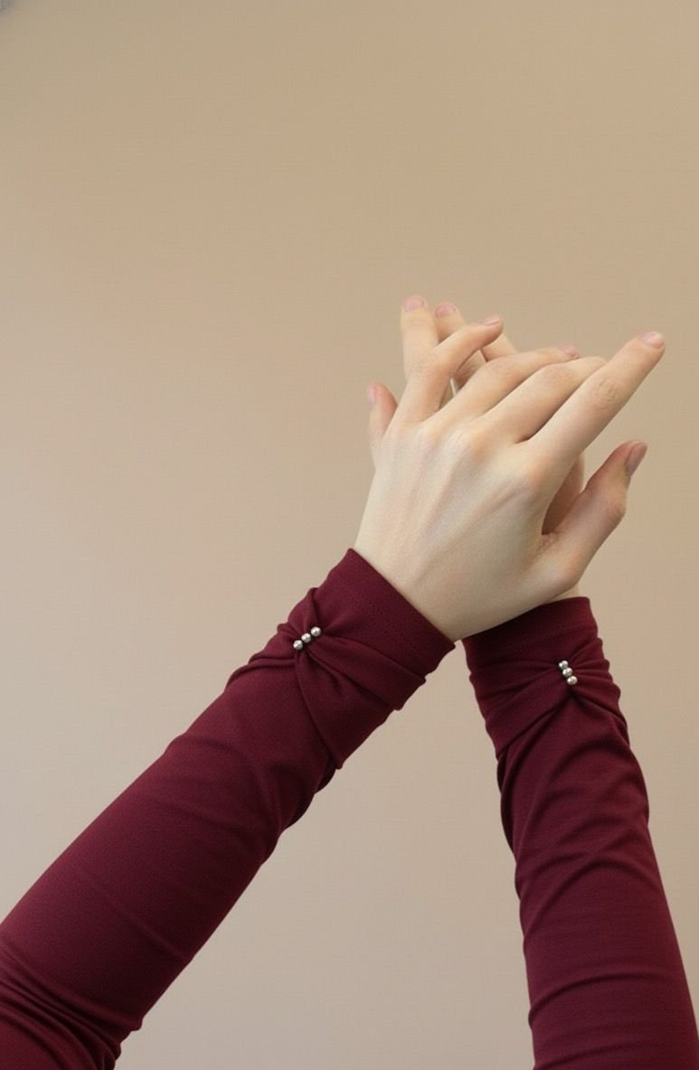 Bow Sleeves - Image 7